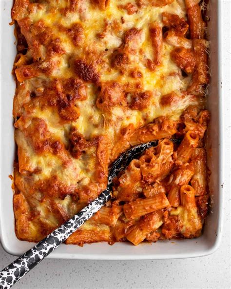 Quorn Sausage Pasta Bake – Peytons View