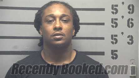 Recent Booking / Mugshot for TRAVIEL CIVILS in Hopkins County, Kentucky