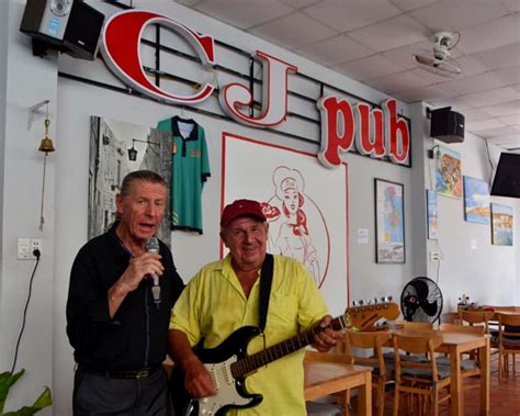 CJ Pub & Restaurant - Nhà hàng Pizza chuẩn vị Ý tọa lạc tại Vũng Tàu