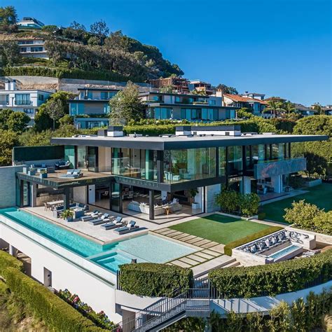 Discovering Pacific Palisades: A Serene Coastal Gem