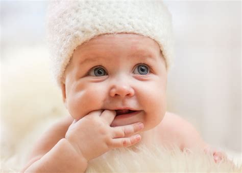 新生的婴儿素材-高清图片-摄影照片-寻图免费打包下载