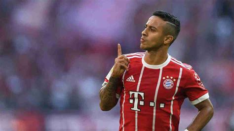 Liverpool complete signing of Thiago Alcantara from Bayern Munich