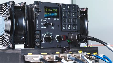Military bus protocol testing | Rohde & Schwarz