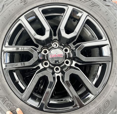 2023 GMC SIERRA ELEVATION 20” OEM WHEELS WITH 35” TOYO $950 for Sale in San Diego, CA - OfferUp