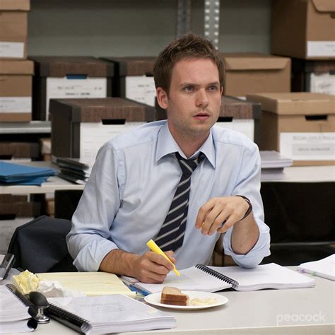 Pin by Manvir Singh on Kleidung in 2025 | Suits episodes, Mike ross ...
