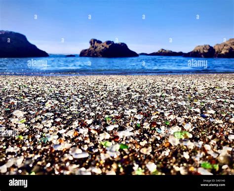 Fort bragg glass beach hi-res stock photography and images - Alamy