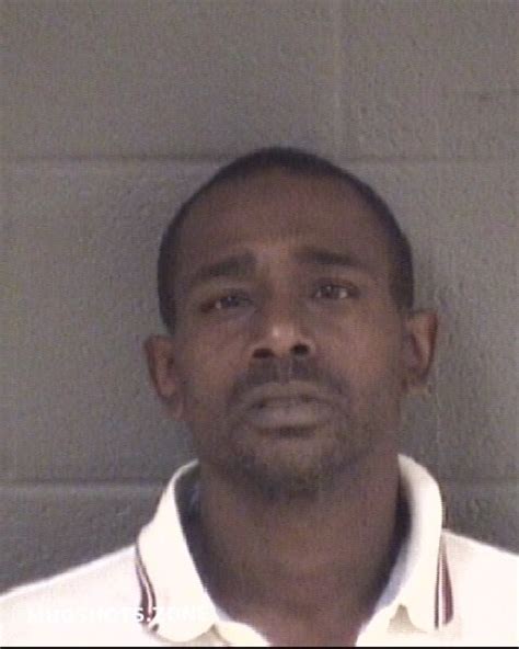 DEBELLOTT ANDREW STEVE 10/17/2022 - Buncombe County Mugshots Zone