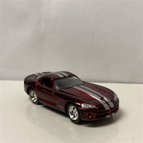 2008 08 Dodge Viper SRT10 Collectible 1/64 Scale Diecast Diorama Model | eBay