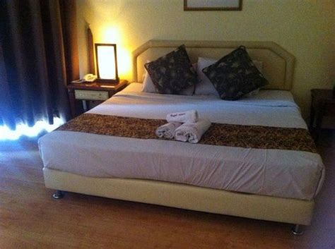 REGAL COURT KUCHING (Sarawak) - Boutique Hotel Reviews & Photos ...