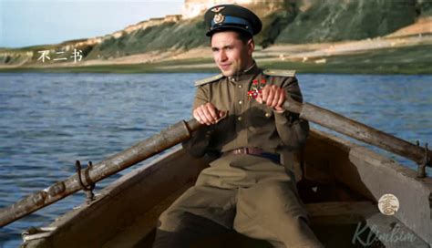 二战苏军彩照：惨烈的斯大林格勒战役、镜头前英姿飒爽的巾帼英雄_照片