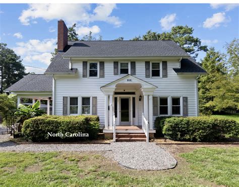 c.1947 North Carolina Home For Sale on Half Acre $185K