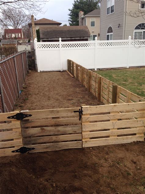 How To Make A Garden Fence With Pallets at Paul Jamison blog