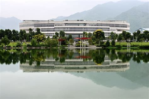 桂林航天工业学院怎么样实力如何？属于几本？目前排名多少？