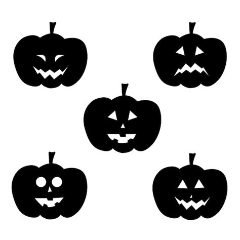 Satz böser Kürbisse, verschiedene Gesichter auf weißem Hintergrund ...