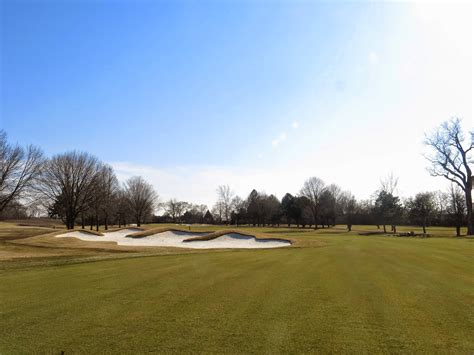 Ridgemoor Country Club Golf Course Maintenance: Spring Weather & 1st Mow