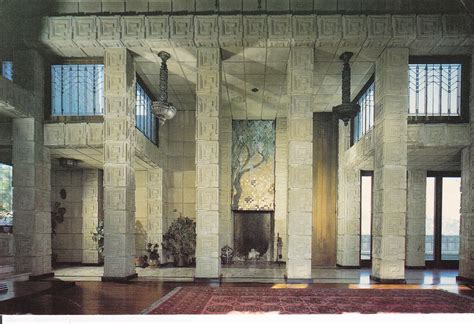 POSTALES INVENTADAS: 1252. Ennis-Brown House, Los Angeles, California