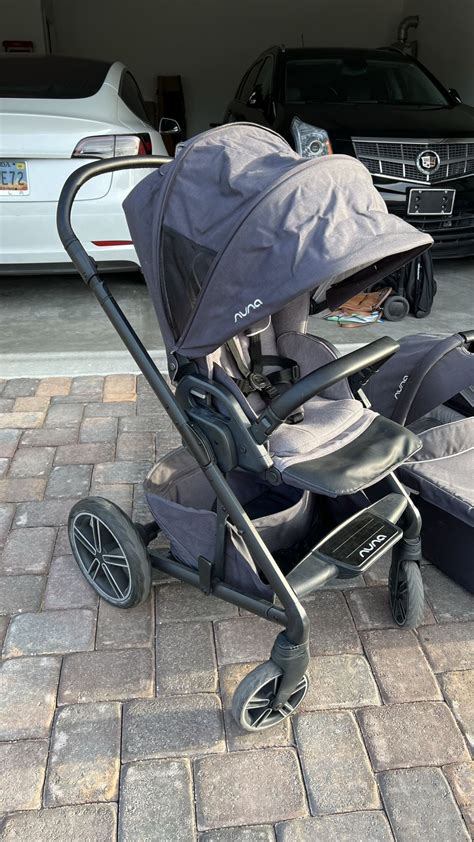 Nuna Mixx 2 Stroller System w/ Carry Cot for Sale in Las Vegas, NV - OfferUp