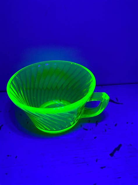Vintage Uranium Tea Cup Green Glow Glass Swirl Pattern Anchor Hocking ...