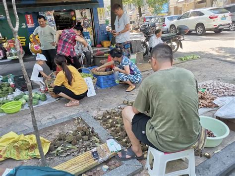 女摊主菜市场卖菜10年 北京买下150平洋房|泰国|东南亚|支付宝_新浪新闻