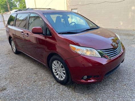 Two Great Minivans at Auction! in Memphis, TN starts on 6/13/2023