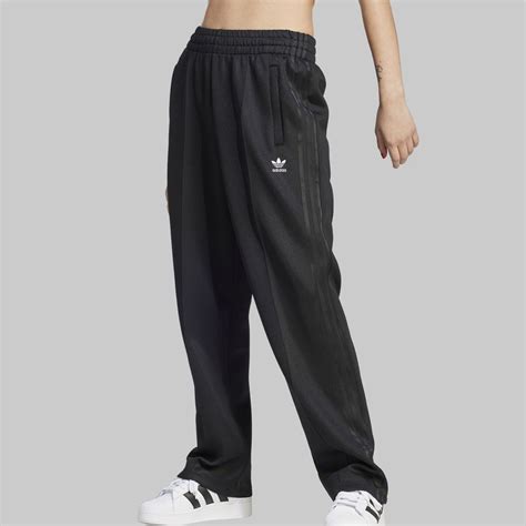 Pants on sale dama adidas