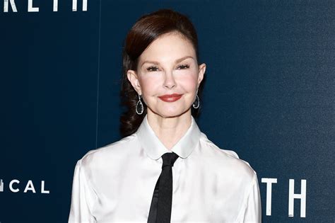 Ashley Judd Shares Recovery Journey After Shattering Leg in DRC | Us Weekly