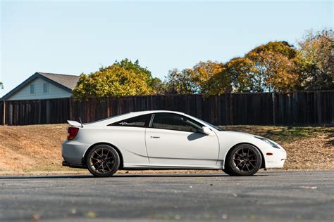 Toyota 7th Gen Celica with 17" VS-5RS Wheels in Satin Bronze