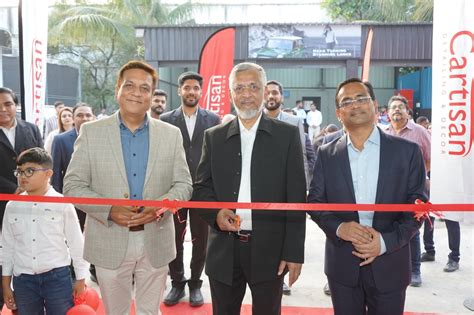 Pune: PPG Asian Paints Launches Premium Car Detailing Service 'Cartisan'