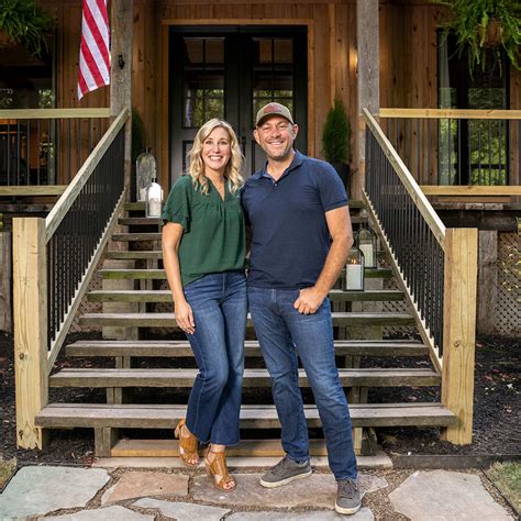 30 Outdoor Tropical Plants for Your Garden - Parade Home & Garden