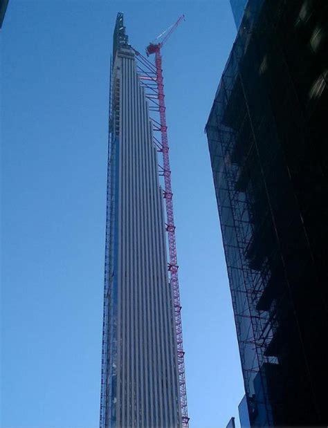 世界最薄摩天大楼，宽高比只有1:24，不如一支笔粗，而且价格不菲