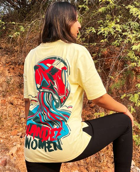 Wander Women Oversized T-Shirt – WANDERLOOMS
