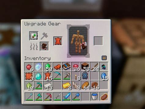I can't seem to be able to upgrade my travelers backpack? : r/Minecraft