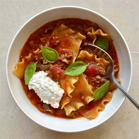 Lasagna Soup Recipe for Cozy Winter Nights