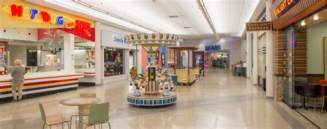 Prince Kuhio Plaza - Mall - Hilo, HI 96720