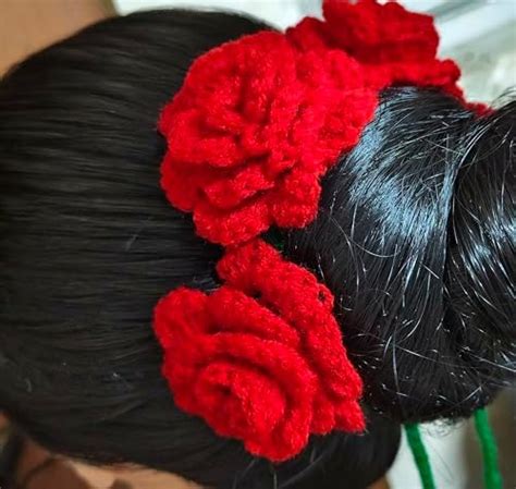 Handmade Crochet Rose Bun Gajra for Hair | Red Floral Hair Accessory ...