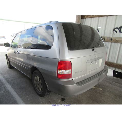 2005 - KIA SEDONA