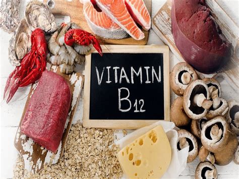 Vitamin B12 deficiency: Warning signs you shouldn't ignore and foods to ...