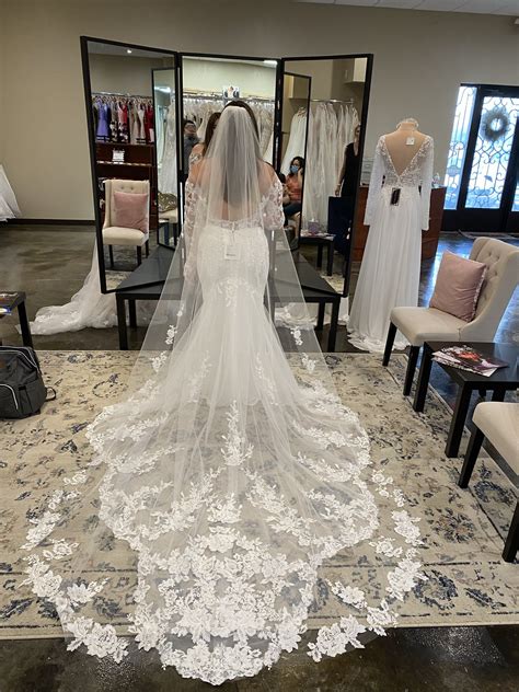 Essense of Australia, D3284 New Wedding Dress Save 34% - Stillwhite