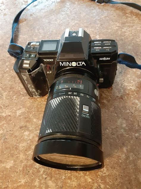 Minolta Maxxum 7000 [Classic Camera] - Guide to Value, Marks, History | WorthPoint Dictionary