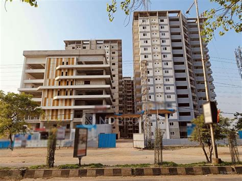 Praneeth Pranav Solitaire, Bachupally Bachupally - Without Brokerage ...