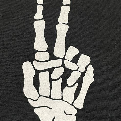 【Bowery SUPPLY CO スカル ワンポイント ピース ドクロ Tシャツ】 | Pay ID