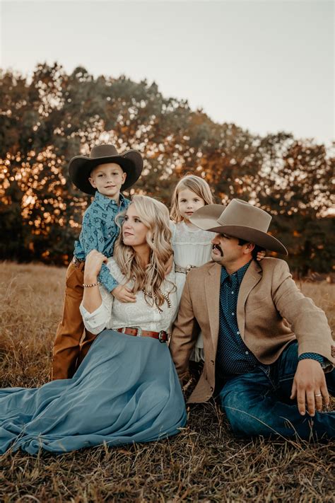Family photography posing ideas and inspiration – Artofit