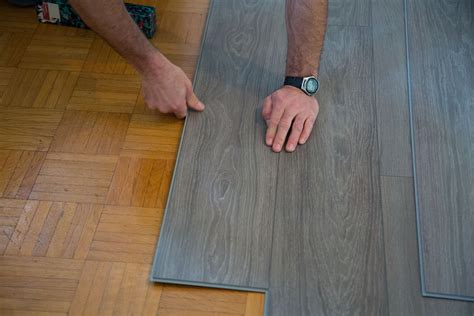Smooth Vinyl Flooring: Why It’s Good For Healthcare Settings