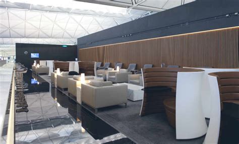 How to Get Airport Lounge Access Without a Business-Class Ticket ...