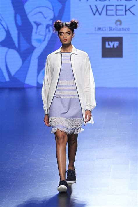 Rimi Nayak at Lakmé Fashion Week summer/resort 2016 | Vogue India