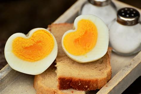 6 yumurta kaç kalori