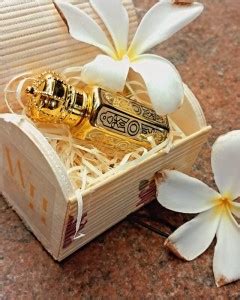 Wallah Habibi DEAR HIM_ATTAR_8ML_013 Floral Attar Price in India - Buy ...