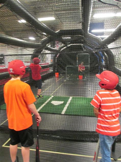 Baseball-Softball | Hub Sports Center
