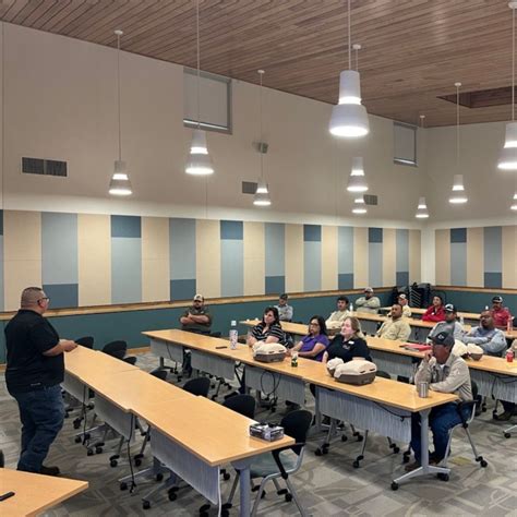 Medina Electric Cooperative, Inc. on LinkedIn: #safetyfirst # ...