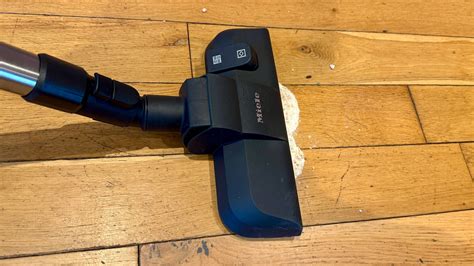 Miele Classic C1 vacuum cleaner review | TechRadar
